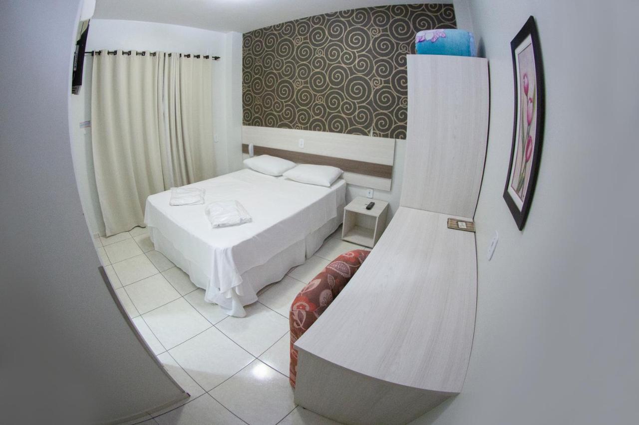 Hotel Sambakia Realeza Exterior photo